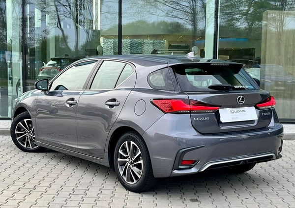 Lexus CT cena 99900 przebieg: 48023, rok produkcji 2020 z Reszel małe 596